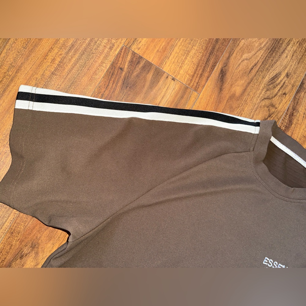 Fear of God Essentials Brown Short Sleeve Tee with Contrast Stripes - Picture 5 of 7